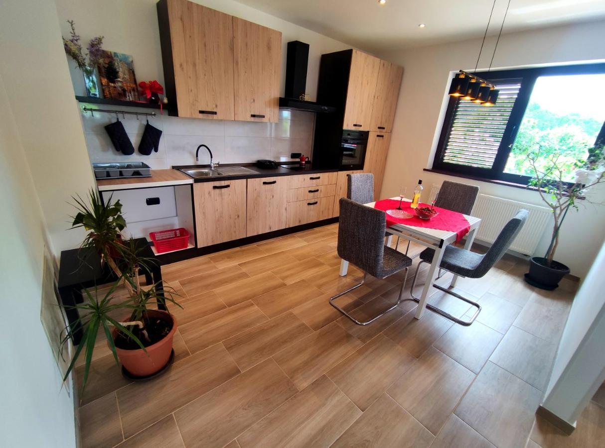 Apartmani Melia Marcelji Екстер'єр фото